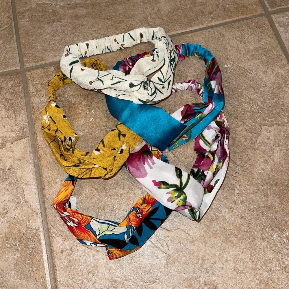 Bundle of 5 twist knot headbands